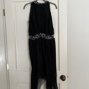 100% silk dress w.sequin embellishment